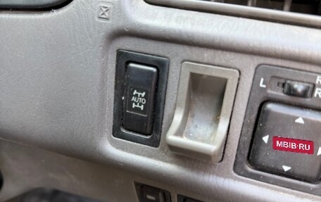 Toyota Gaia, 2000 год, 370 000 рублей, 16 фотография
