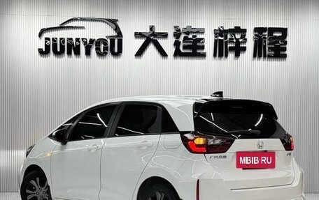 Honda Fit, 2022 год, 1 400 000 рублей, 6 фотография