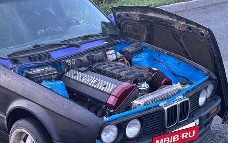 BMW 3 серия, 1988 год, 300 000 рублей, 11 фотография