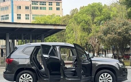 Volkswagen Tharu, 2022 год, 1 424 000 рублей, 9 фотография