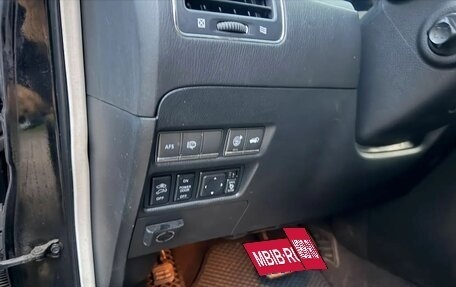 Infiniti QX56, 2010 год, 2 200 000 рублей, 3 фотография