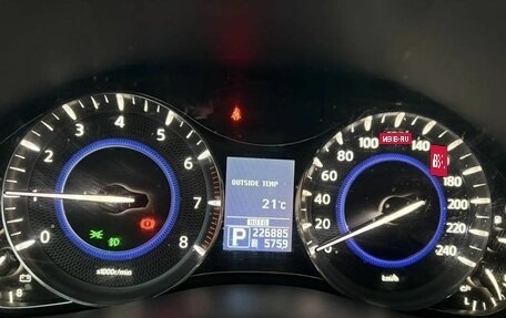 Infiniti QX56, 2010 год, 2 200 000 рублей, 9 фотография