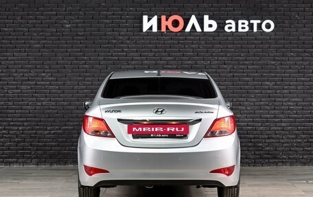 Hyundai Solaris II рестайлинг, 2015 год, 1 200 000 рублей, 5 фотография
