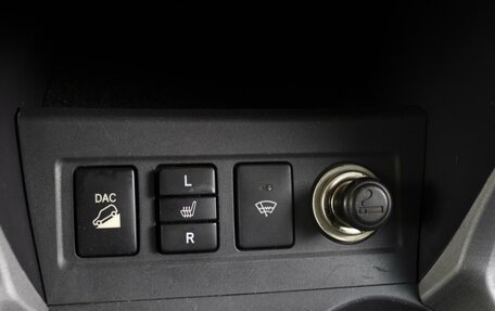 Toyota RAV4, 2007 год, 1 150 000 рублей, 16 фотография