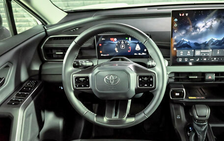 Toyota RAV4, 2025 год, 4 099 000 рублей, 16 фотография
