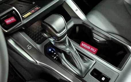 Toyota RAV4, 2025 год, 4 099 000 рублей, 15 фотография