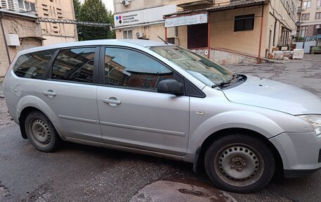 Ford Focus II рестайлинг, 2006 год, 420 000 рублей, 3 фотография
