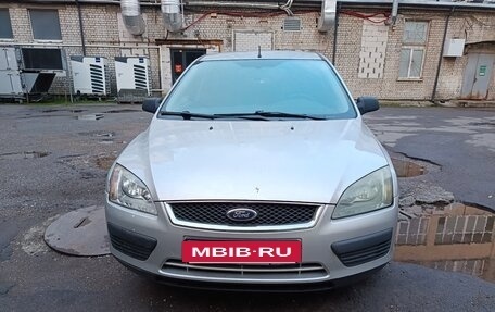 Ford Focus II рестайлинг, 2006 год, 420 000 рублей, 2 фотография
