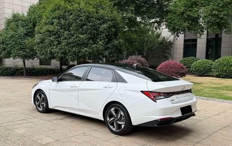 Hyundai Elantra, 2023 год, 1 331 000 рублей, 4 фотография