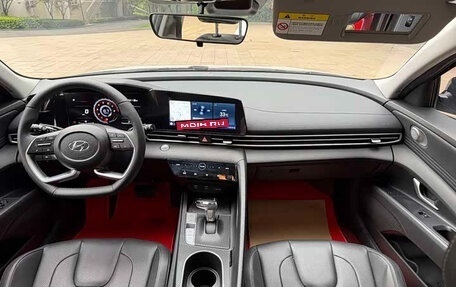 Hyundai Elantra, 2023 год, 1 331 000 рублей, 11 фотография