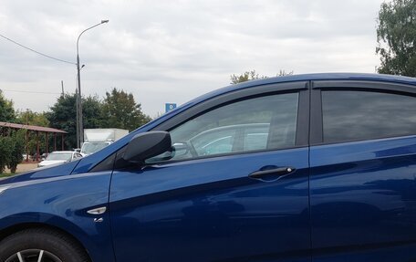 Hyundai Solaris II рестайлинг, 2015 год, 1 200 000 рублей, 5 фотография