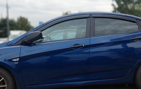 Hyundai Solaris II рестайлинг, 2015 год, 1 200 000 рублей, 4 фотография