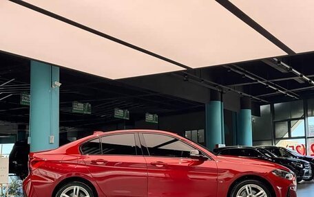 BMW 1 серия, 2022 год, 1 400 000 рублей, 3 фотография
