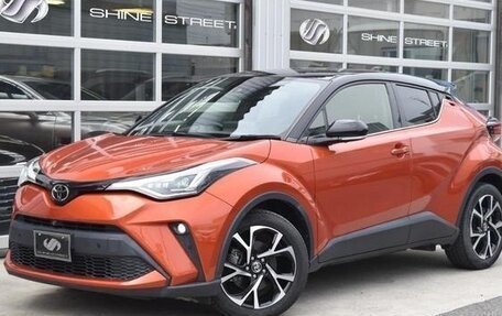 Toyota C-HR I рестайлинг, 2021 год, 1 880 000 рублей, 3 фотография