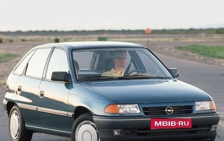 Opel Astra F, 1995 год, 120 000 рублей, 1 фотография