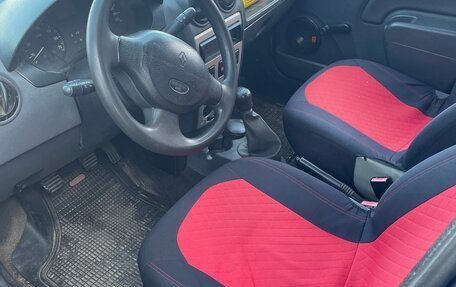 Renault Logan I, 2006 год, 118 000 рублей, 4 фотография