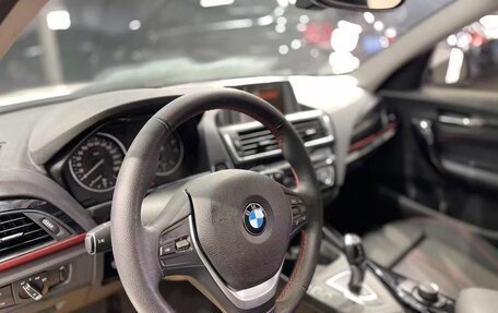 BMW 1 серия, 2017 год, 1 670 000 рублей, 5 фотография