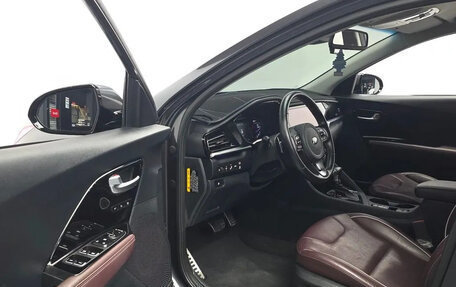 KIA Niro I, 2021 год, 1 804 000 рублей, 6 фотография