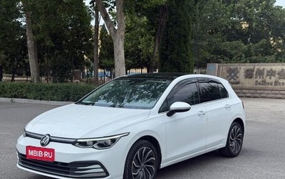 Volkswagen Golf VIII, 2021 год, 1 820 000 рублей, 1 фотография