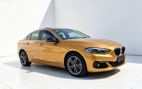 BMW 1 серия, 2018 год, 1 590 000 рублей, 3 фотография