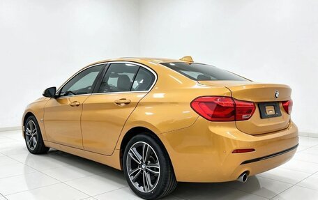 BMW 1 серия, 2018 год, 1 590 000 рублей, 11 фотография