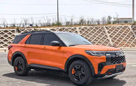 Ford Explorer VI, 2024 год, 8 300 000 рублей, 3 фотография