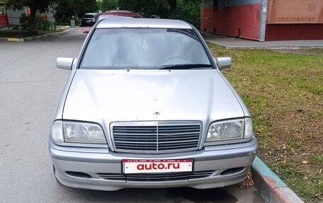Mercedes-Benz C-Класс, 1999 год, 350 000 рублей, 1 фотография