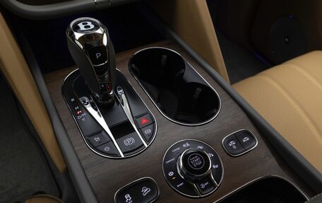 Bentley Bentayga I, 2025 год, 34 464 700 рублей, 15 фотография