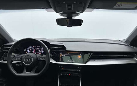 Audi A3, 2022 год, 2 200 000 рублей, 8 фотография