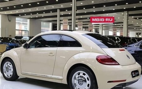 Volkswagen Beetle, 2019 год, 2 377 000 рублей, 19 фотография