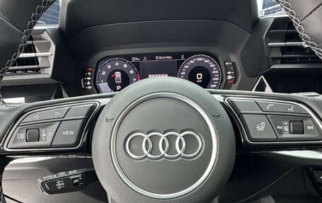 Audi A3, 2022 год, 2 200 000 рублей, 10 фотография