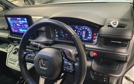 Honda Stepwgn IV, 2022 год, 2 700 000 рублей, 7 фотография