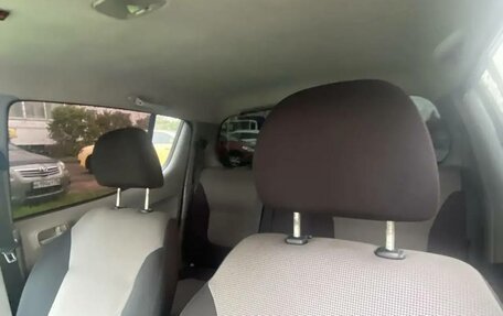 Mitsubishi L200 IV рестайлинг, 2011 год, 1 050 000 рублей, 3 фотография