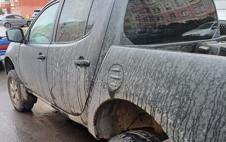 Mitsubishi L200 IV рестайлинг, 2011 год, 1 050 000 рублей, 7 фотография