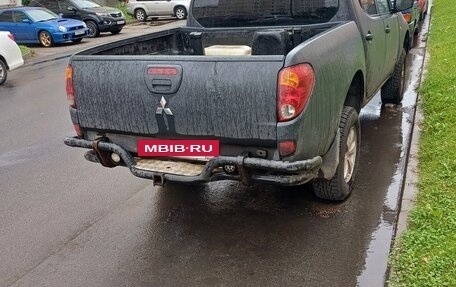 Mitsubishi L200 IV рестайлинг, 2011 год, 1 050 000 рублей, 8 фотография