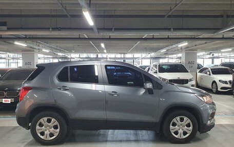 Chevrolet Trax, 2016 год, 1 150 777 рублей, 7 фотография