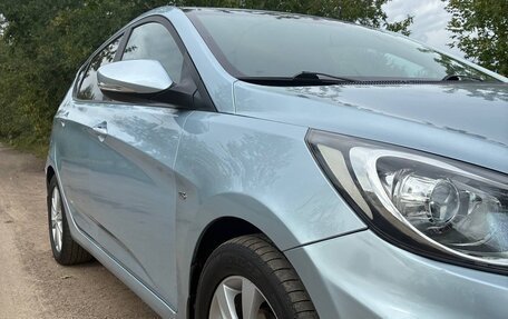 Hyundai Solaris II рестайлинг, 2012 год, 620 000 рублей, 5 фотография
