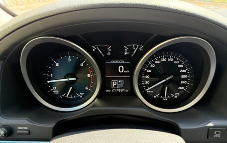 Toyota Land Cruiser 200, 2013 год, 4 100 000 рублей, 6 фотография
