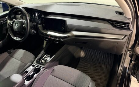 Skoda Octavia IV, 2021 год, 2 400 000 рублей, 13 фотография