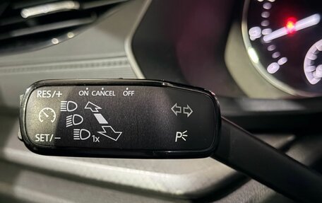 Skoda Octavia IV, 2021 год, 2 400 000 рублей, 16 фотография
