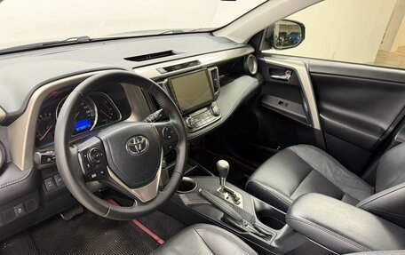 Toyota RAV4, 2014 год, 1 999 000 рублей, 11 фотография
