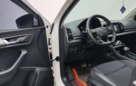 Skoda Karoq I, 2022 год, 1 576 000 рублей, 7 фотография