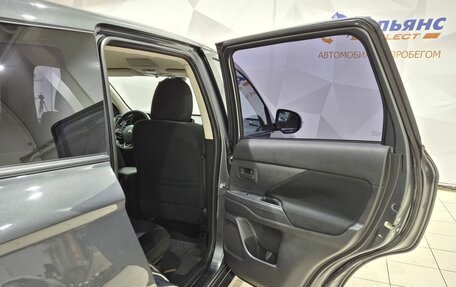 Mitsubishi Outlander III рестайлинг 3, 2018 год, 2 190 000 рублей, 26 фотография