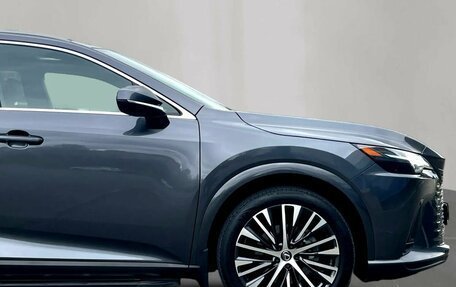Lexus RX IV рестайлинг, 2023 год, 7 290 000 рублей, 8 фотография