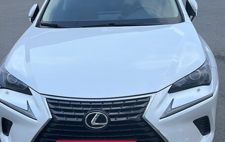 Lexus NX I, 2018 год, 3 650 000 рублей, 6 фотография