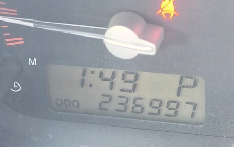 Toyota Ist II, 2002 год, 499 999 рублей, 9 фотография