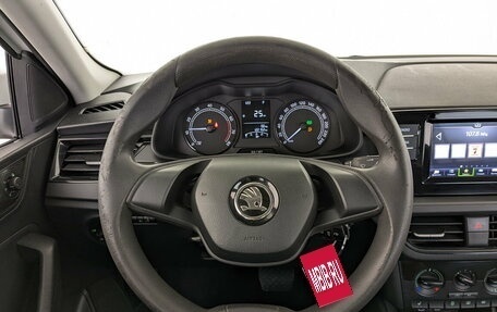 Skoda Rapid II, 2021 год, 1 375 000 рублей, 21 фотография