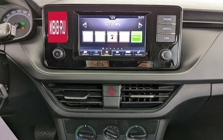Skoda Rapid II, 2021 год, 1 375 000 рублей, 15 фотография