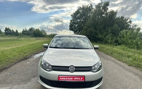Volkswagen Polo VI (EU Market), 2012 год, 670 000 рублей, 1 фотография