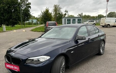 BMW 5 серия, 2012 год, 1 700 000 рублей, 2 фотография